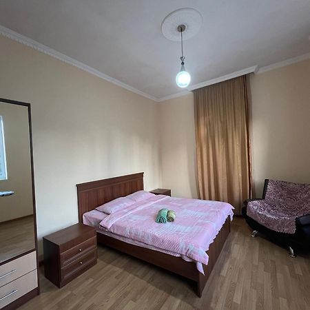 Apartment Merabi 바투미 외부 사진