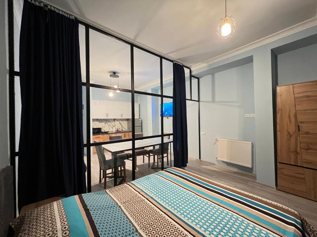 Apartment Merabi 바투미 외부 사진