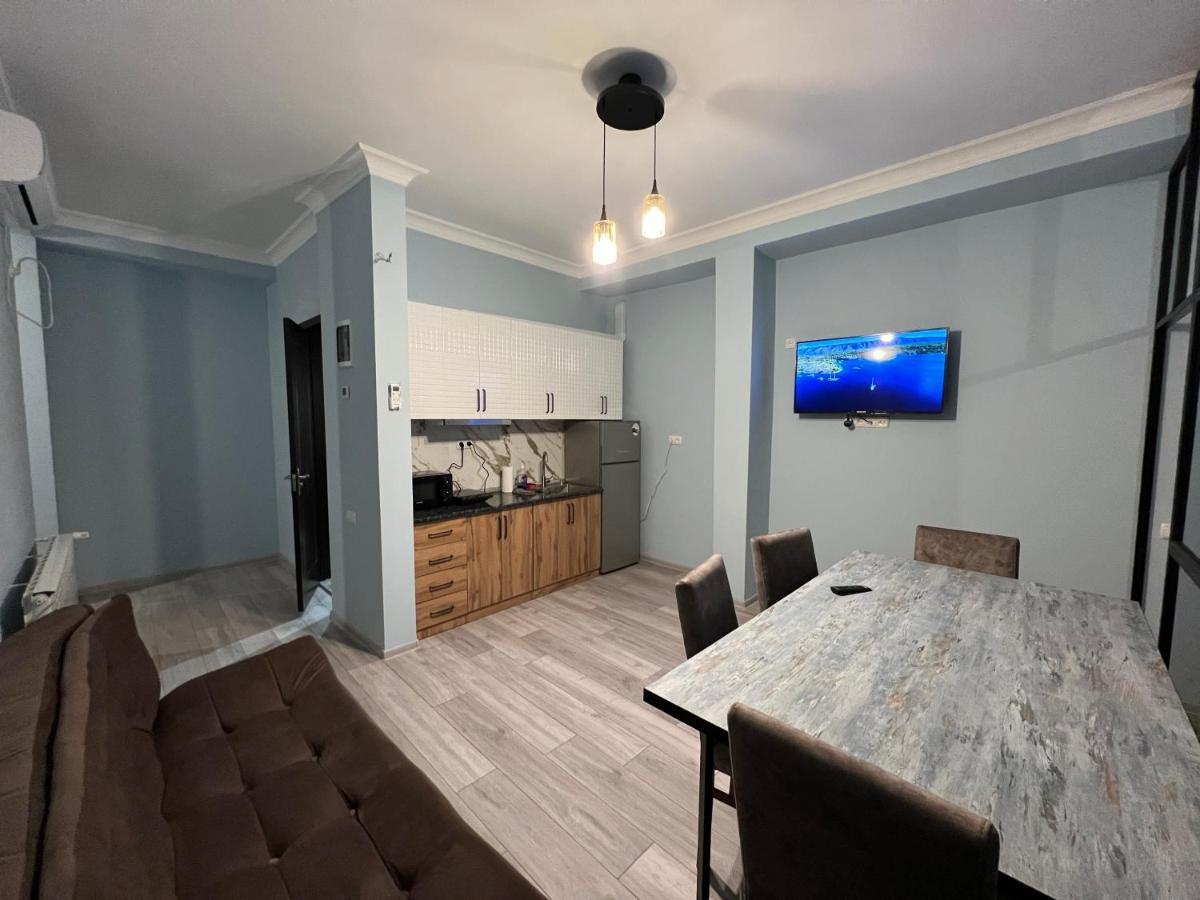 Apartment Merabi 바투미 외부 사진