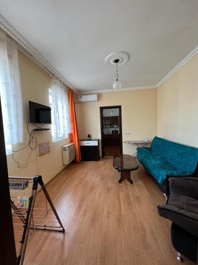 Apartment Merabi 바투미 외부 사진