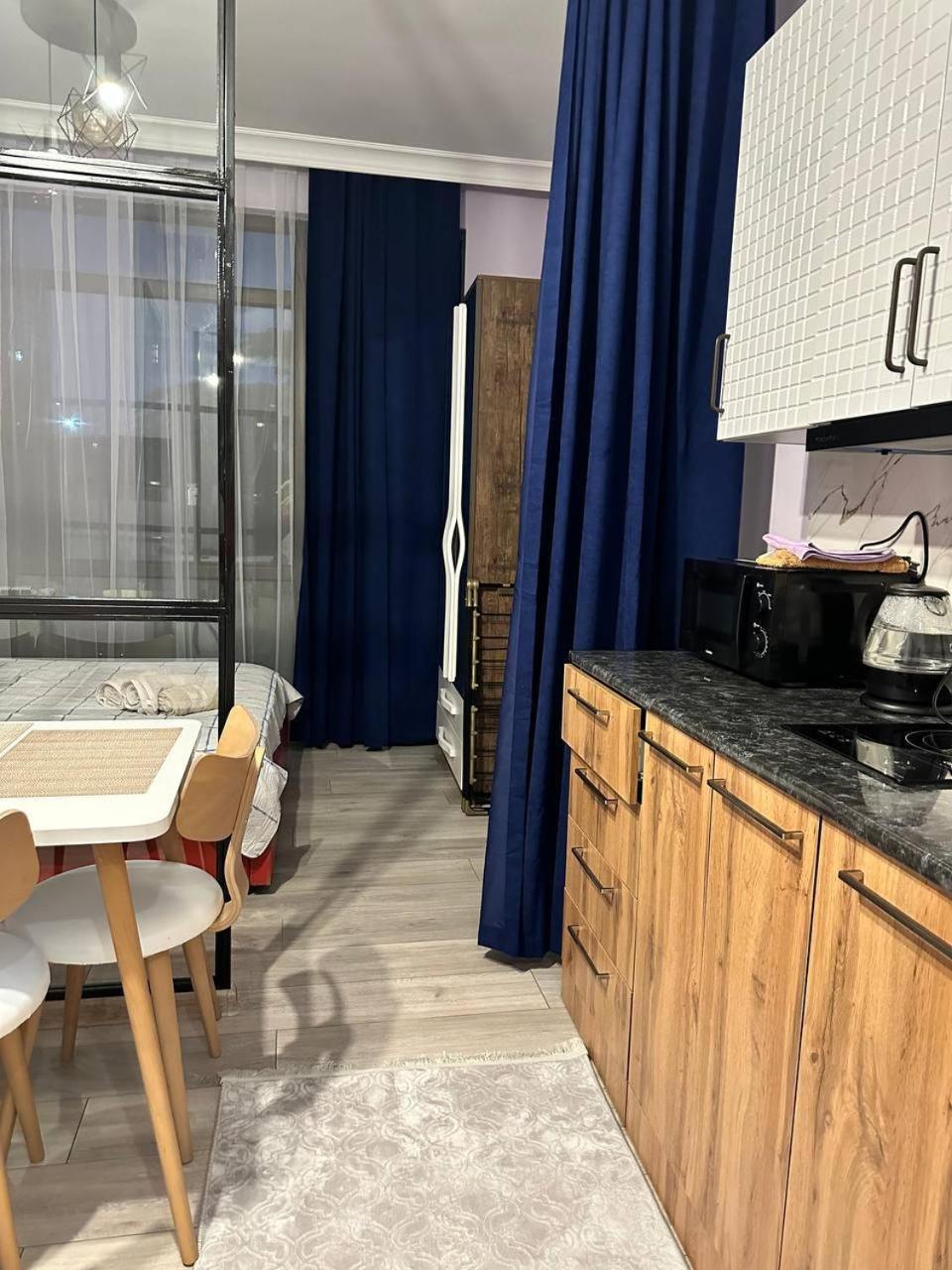 Apartment Merabi 바투미 외부 사진